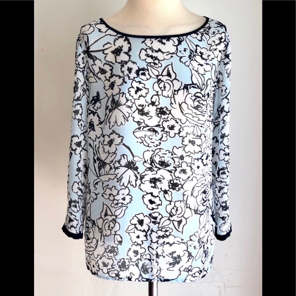 Blue Floral Sheer Loft Top size Large